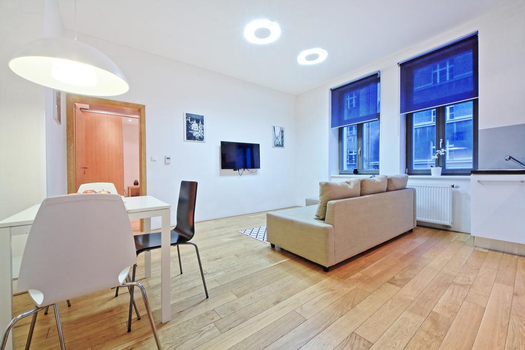 Family Apartments Praga Zewnętrze zdjęcie